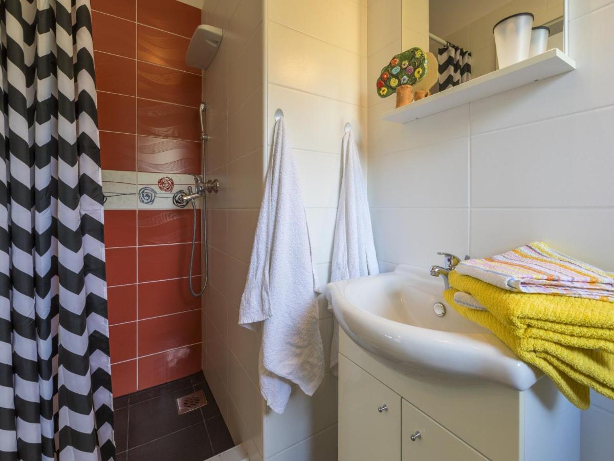 Apartments Rabbit Crikvenica Exterior foto